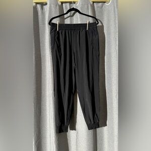 Banana republic Woman’s size Medium Black Joggers